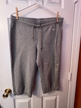 Nike Light Gray Athletic Joggers with Orange Tag